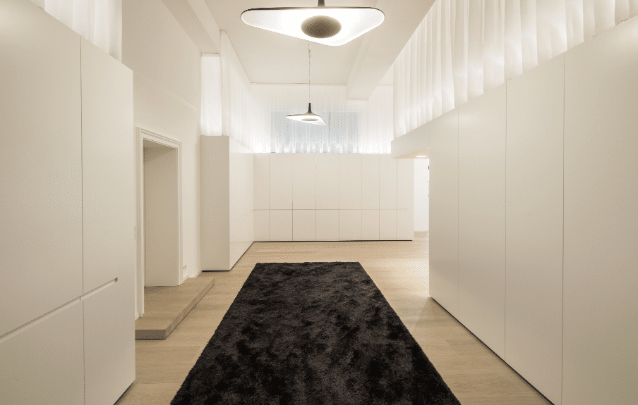 Helles Vorhaus | Kundenprojekt - Lehner Raumkonzept