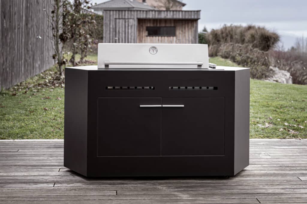 bee outdoor - Die modulare Outdoorküche von vorne