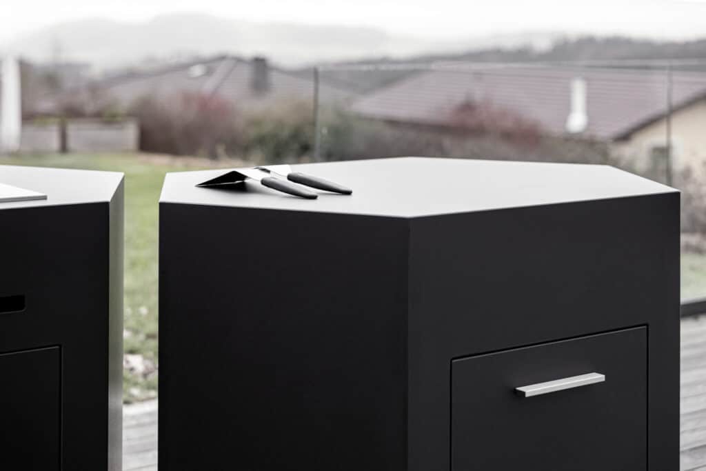 Arbeitsfläche der bee outdoor Outdoorküche