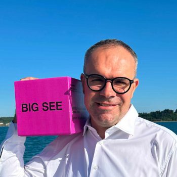 Georg Lehner mit dem BIG SEE Product Design Award 2026 für bee outdoor