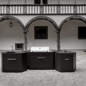 Frontansicht der bee outdoor Outdoorküche