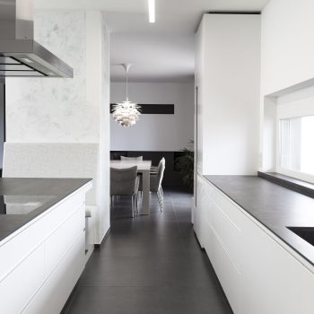 Offene Küche mit Blick Richtung Essbereich im Raum Wien