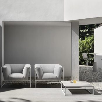 2 Outdoor Sessel von mdf italia, erhältlich bei Lehner Raumkonzept